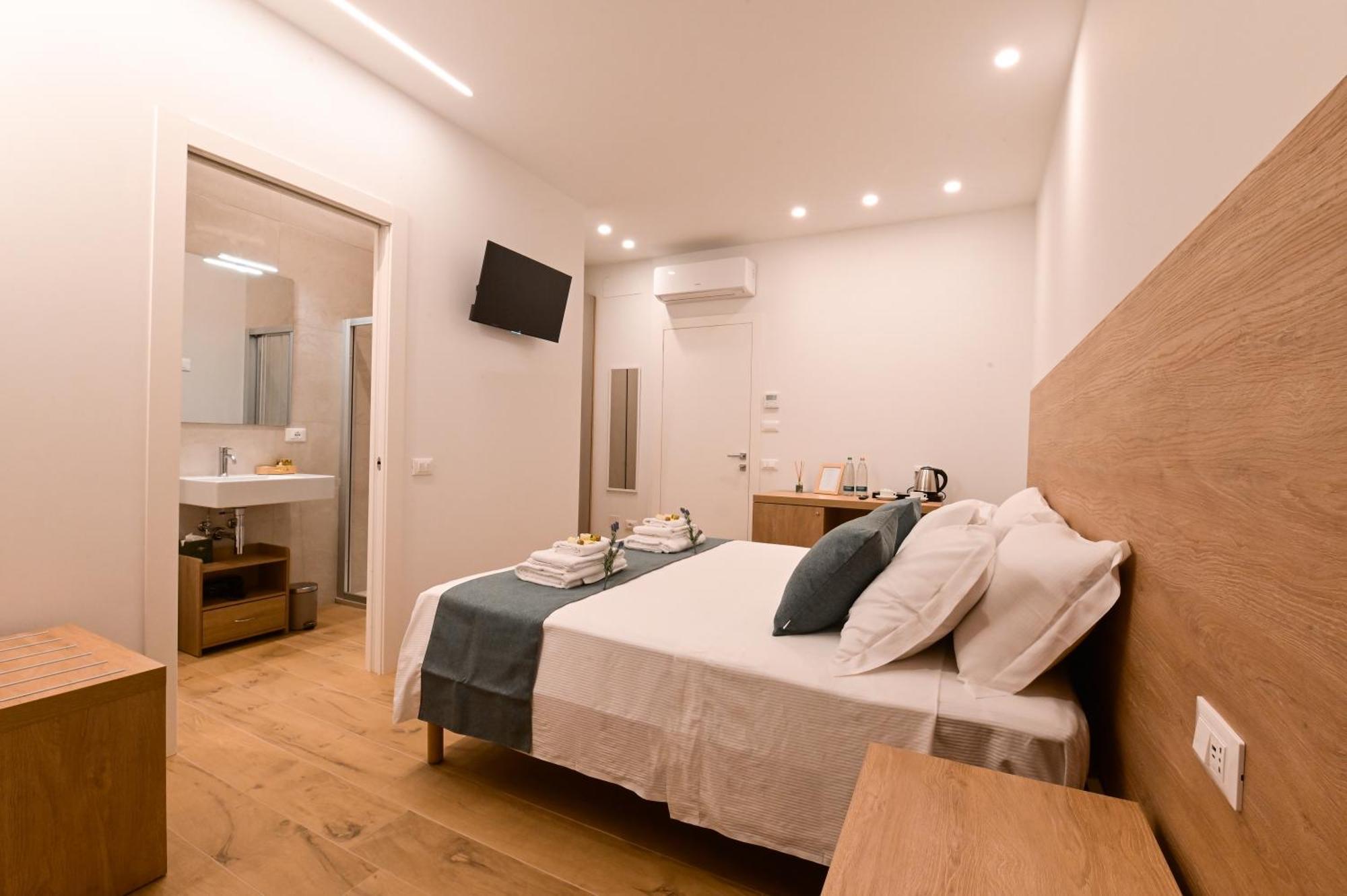 Villa Lucilla - B&B Rooms And Pool 波滕扎皮切纳 外观 照片