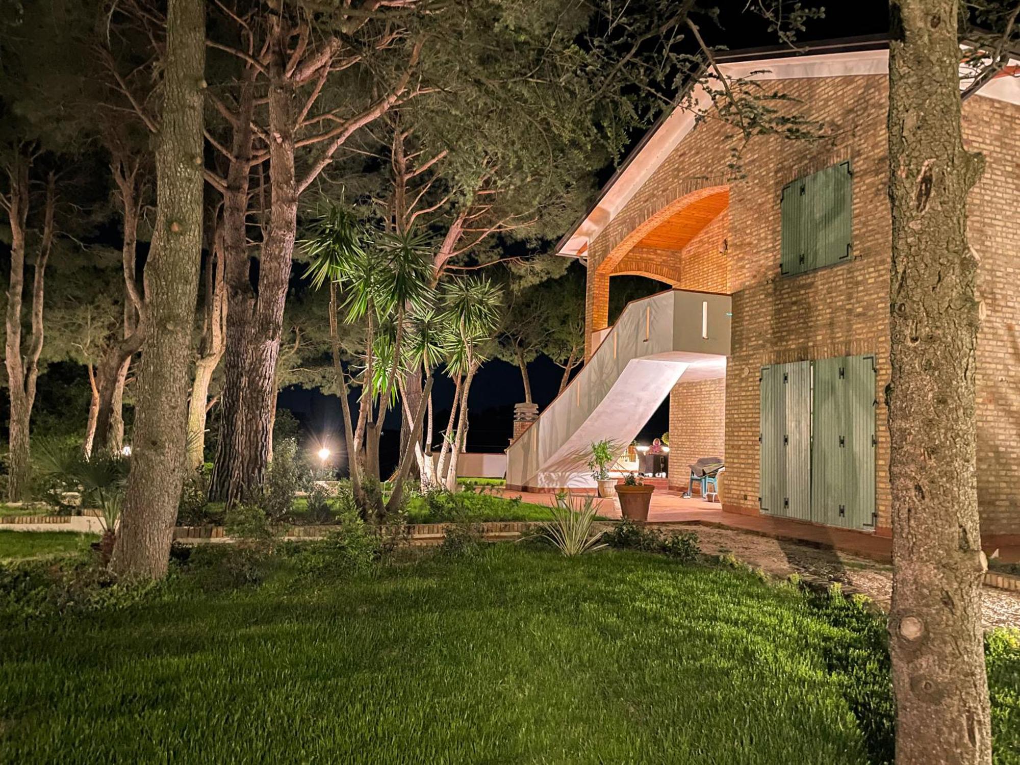 Villa Lucilla - B&B Rooms And Pool 波滕扎皮切纳 外观 照片